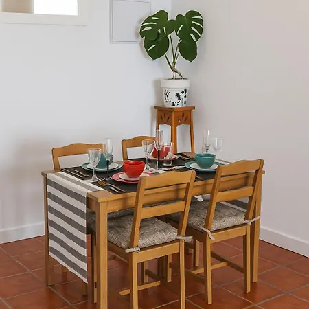 Casa Segunda Apartamento *