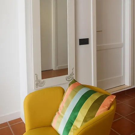 Casa Segunda * Tías