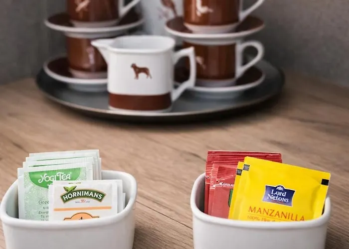 Casa Segunda * Tías