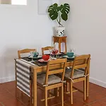 Casa Segunda Apartamento *
