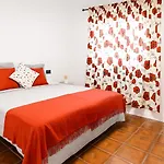 Casa Segunda Tías